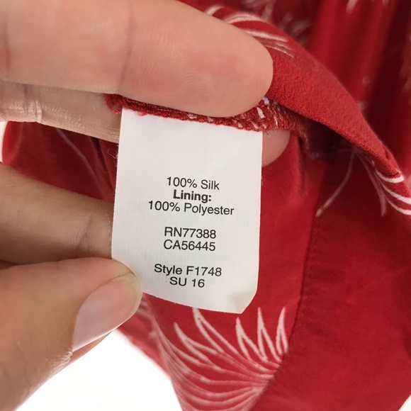 Madewell Red Silk Cut out Tie Back Size Medium - Picture 4 of 5